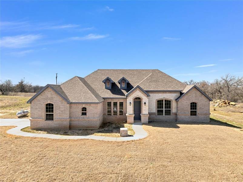 450 County Road 4598, Boyd, TX 76023