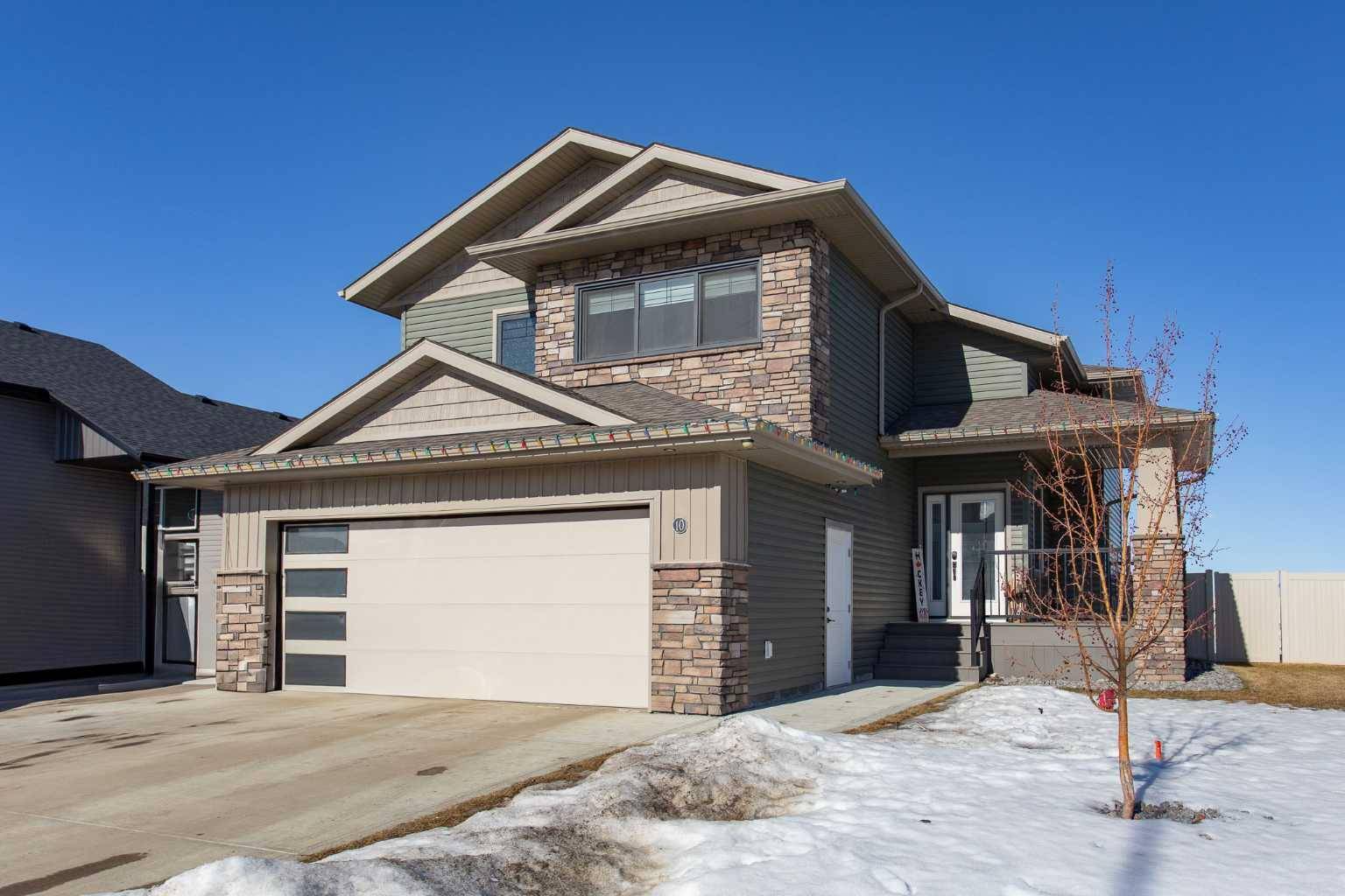 10 Mackenzie AVE, Lacombe, AB T4L 0A6