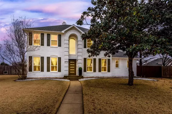 2702 Kingsbury Drive, Garland, TX 75040