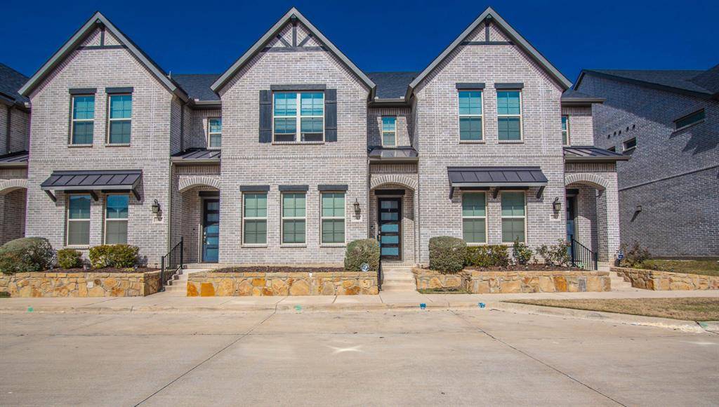 1889 Melinda Lane, Farmers Branch, TX 75234