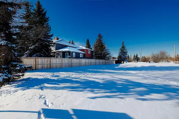 Calgary, AB T2A 7N4,92 Abberfield CT Northeast