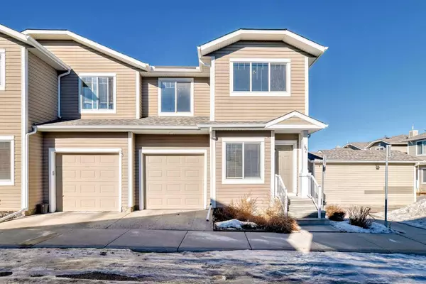 47 Bridleridge MNR Southwest, Calgary, AB T2Y 4C9