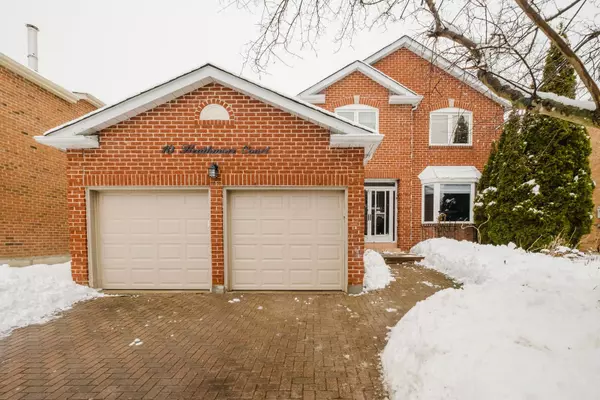 10 Heathmore CT, Markham, ON L3R 8J1