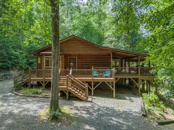 1498 Holly Brook Drive, Murphy, NC 28906