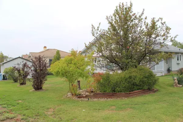 Manning, AB T0H 2M0,503 5th Avenue NE