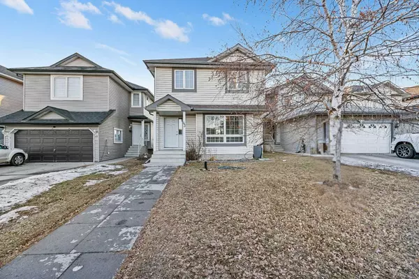 43 Martindale CRES Northeast, Calgary, AB T3J 2W4