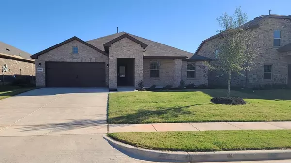 1907 COOKES Lane, Cleburne, TX 76033