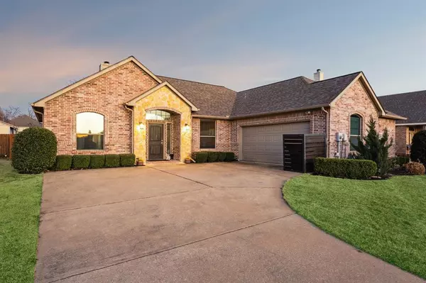 402 Carver Drive, Wylie, TX 75098