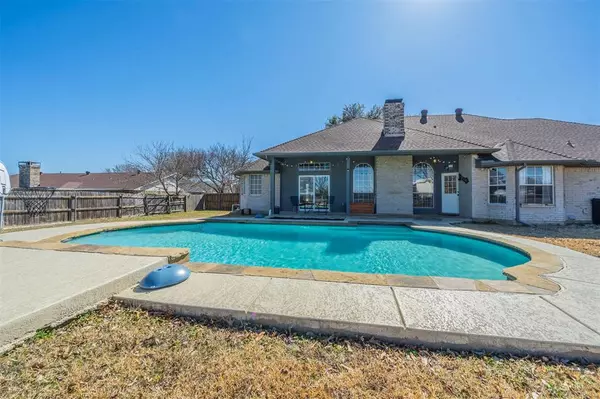 226 Lariat Trail, Ovilla, TX 75154