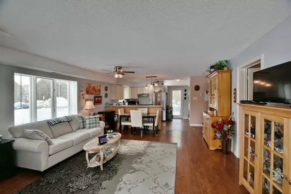 Wasaga Beach, ON L9Z 1C4,20 MULLIGAN LN #11