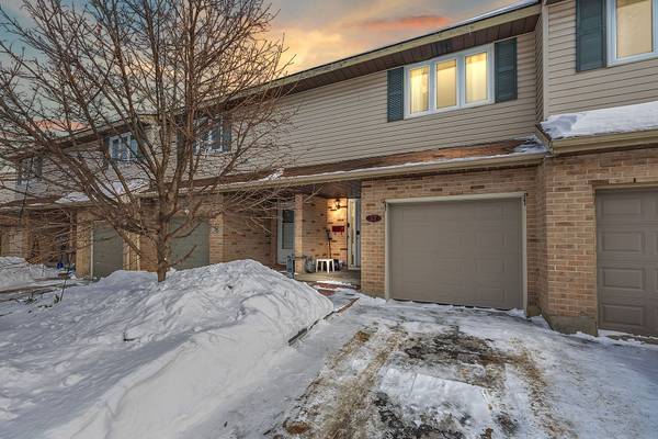 57 Coventry CRES, Kingston, ON K7M 7S8