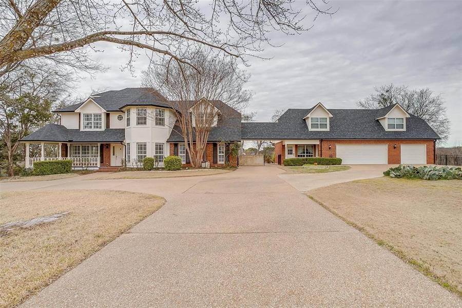 21081 Trailwood Court, Whitney, TX 76692