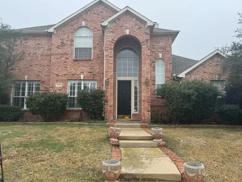 3208 Deep Springs Drive, Plano, TX 75025