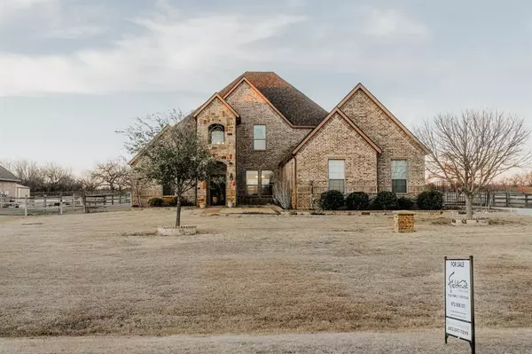 12009 Wild Bill Court, Newark, TX 76071