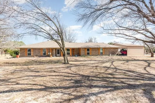 390 Holly Lane, Lucas, TX 75002