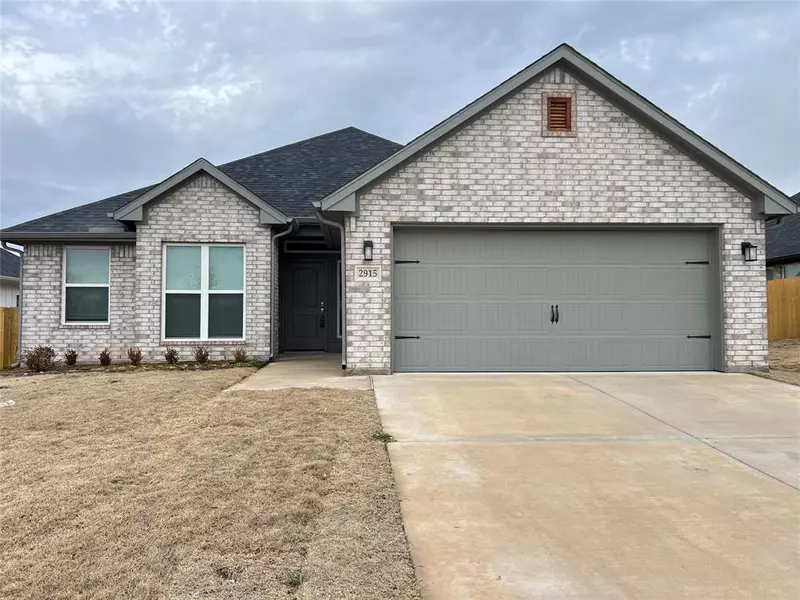 2915 Tulip Drive, Sherman, TX 75092