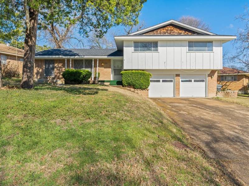 1217 Wagon Wheels Trail, Dallas, TX 75241