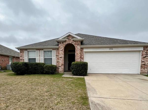 1516 Shady Shores Drive, Glenn Heights, TX 75154