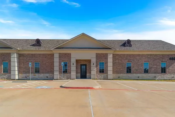 Mesquite, TX 75150,4800 N Galloway Avenue N #400