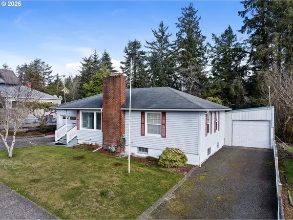 1534 7TH ST, Astoria, OR 97103