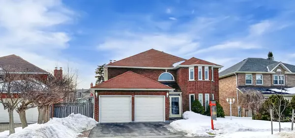 4 Mallory AVE, Markham, ON L3R 6P7