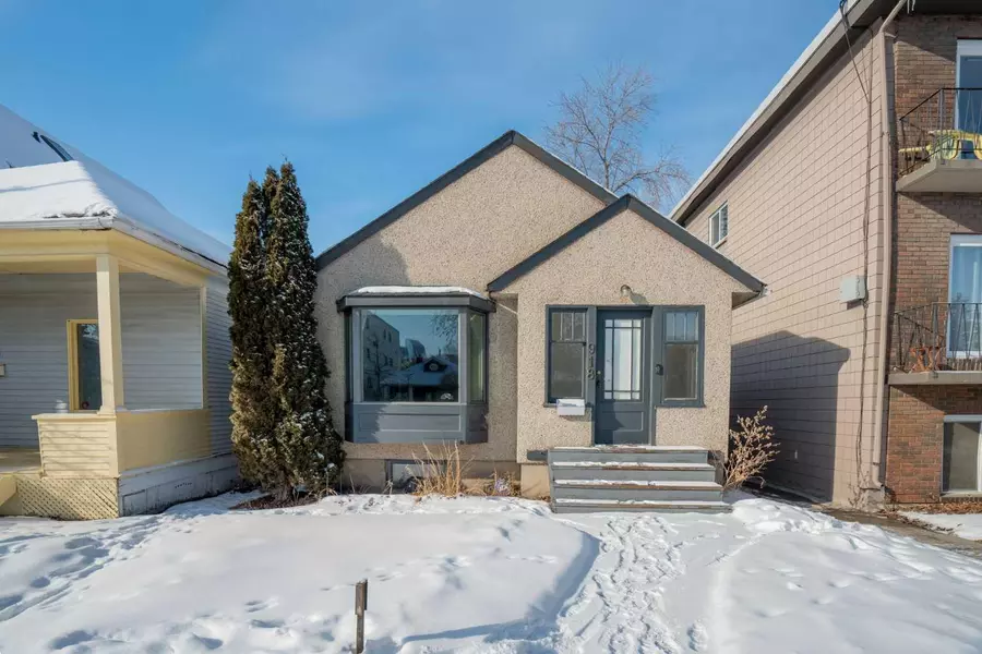 918 3 AVE Northwest, Calgary, AB T2N0J6