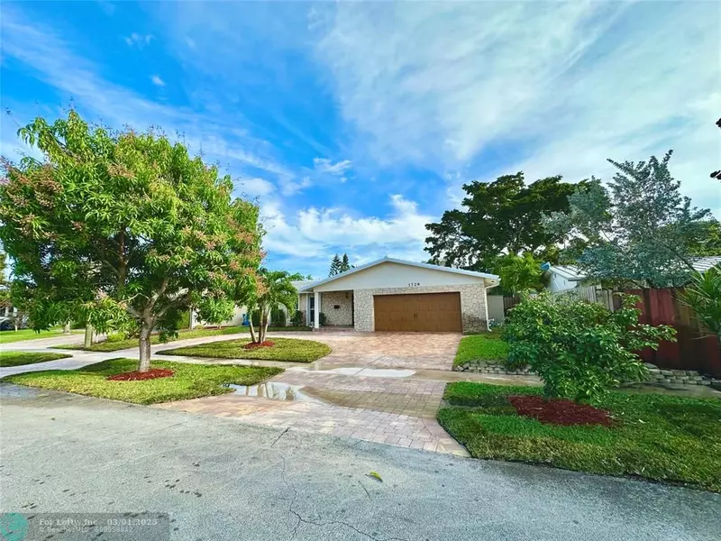 1729 NW 36th Ct, Oakland Park, FL 33309