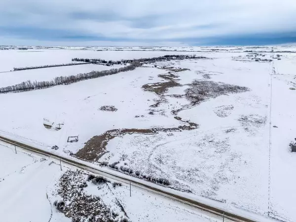 Rural Rocky View County, AB T1Z 0V6,270106 Inverlake RD