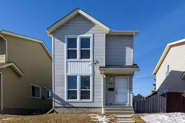 371 Falton DR Northeast, Calgary, AB T3J2X4