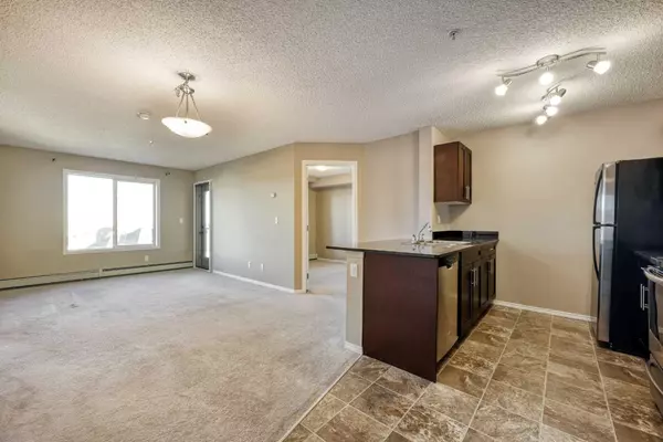 Calgary, AB T3R 0S3,195 Kincora Glen RD Northwest #323