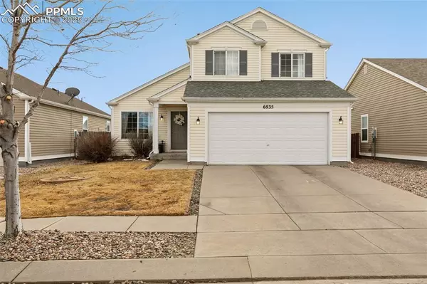 6935 Flowering Almond DR, Colorado Springs, CO 80923