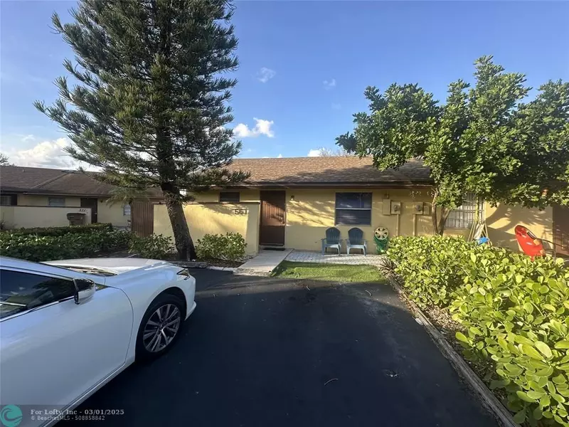 561 NW 46th Street, Deerfield Beach, FL 33064