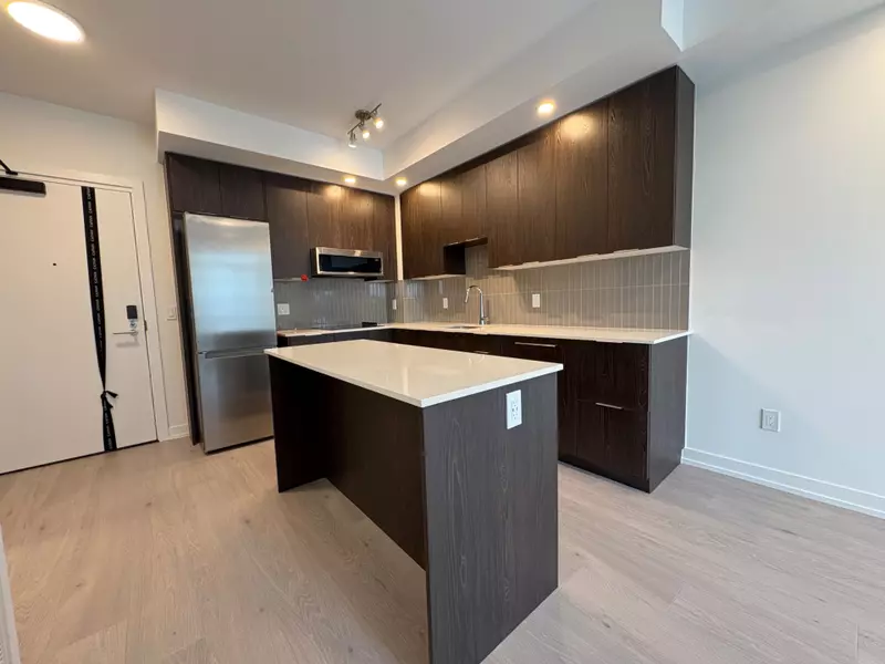 2501 Saw Whet BLVD #352, Oakville, ON L6M 5N2