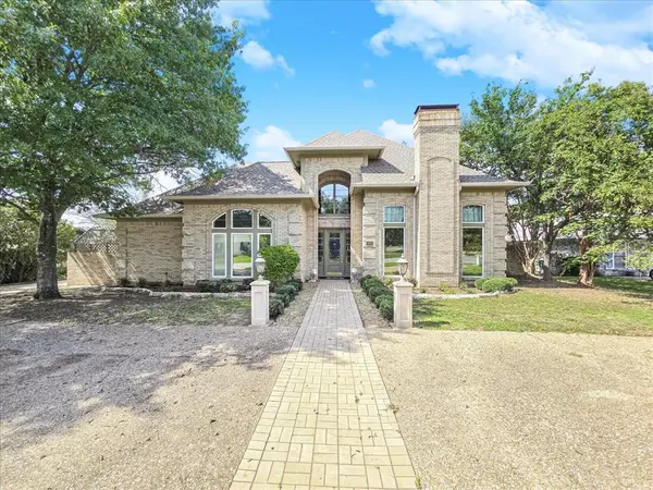 8908 Brierfield Road, Granbury, TX 76049