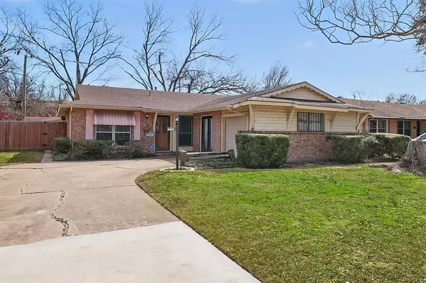 3310 Ruidosa Avenue, Dallas, TX 75228