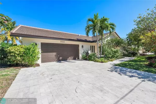 3560 NE 30th Ave, Lighthouse Point, FL 33064