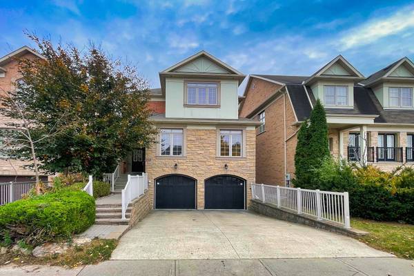 159 Townsgate DR, Vaughan, ON L4J 8J5