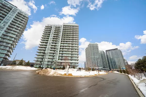 Mississauga, ON L5M 2E5,4699 Glen Erin DR #608