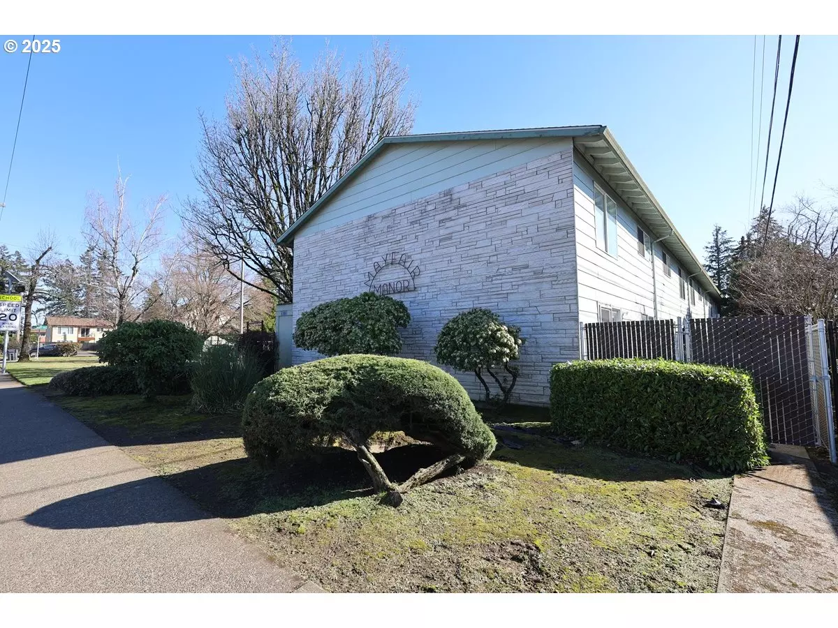 Portland, OR 97233,16360 SE STARK ST