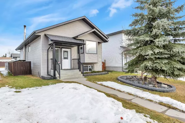 4415 46 ST, Rocky Mountain House, AB T4T 1W8