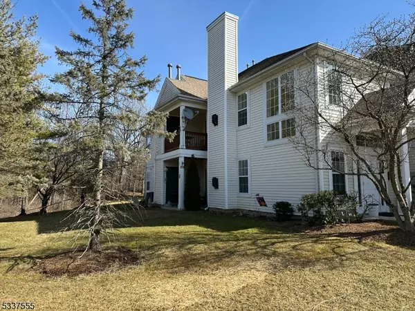 Lopatcong Twp., NJ 08886,646 Honeybrook Cir