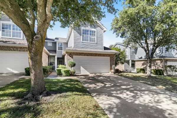 Plano, TX 75025,9845 Castlewood Drive