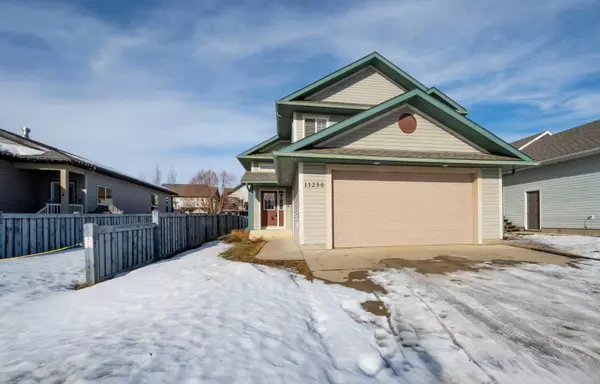 11230 76 AVE, Grande Prairie, AB T8W 0G4