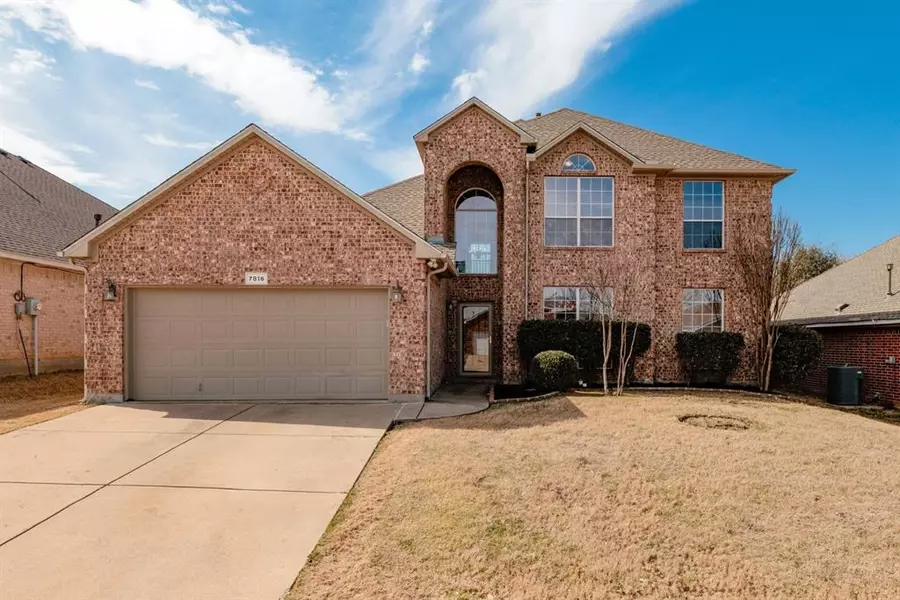 7816 Roswell Court, Arlington, TX 76002