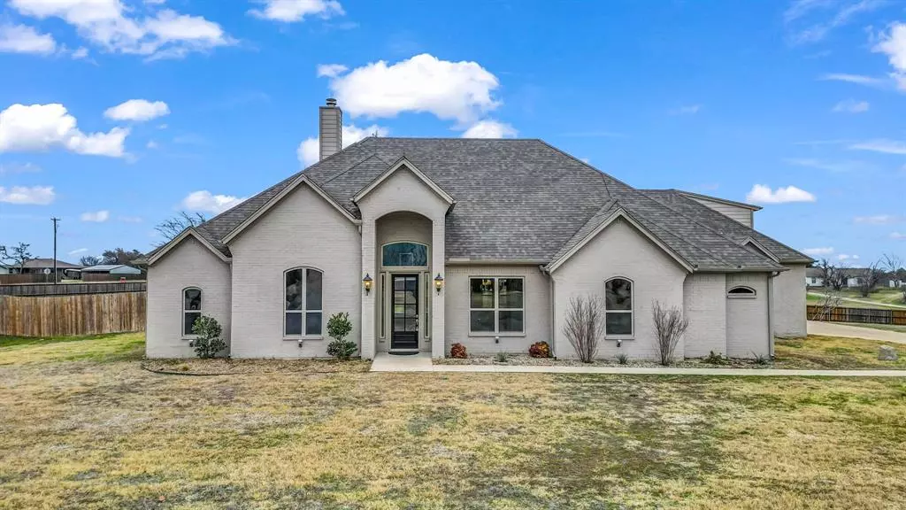 114 N Star Crossing Lane, Weatherford, TX 76088