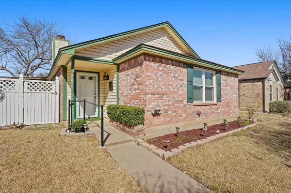 2311 Markland Street, Irving, TX 75060