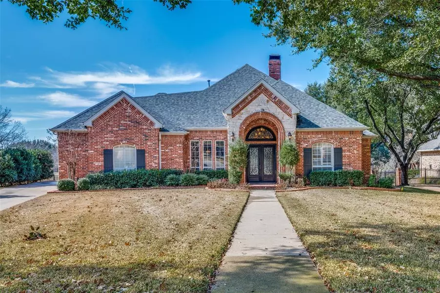 4 Rushing Meadow Court, Dalworthington Gardens, TX 76016