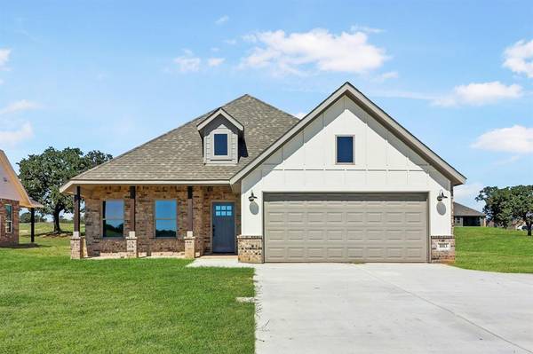 1013 Springfield Road, Springtown, TX 76082