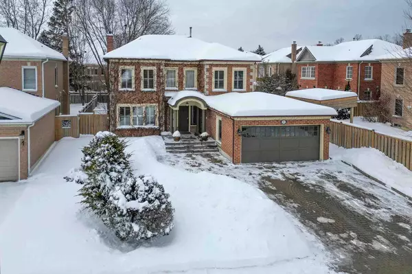 95 Baynards LN, Richmond Hill, ON L4C 9B9