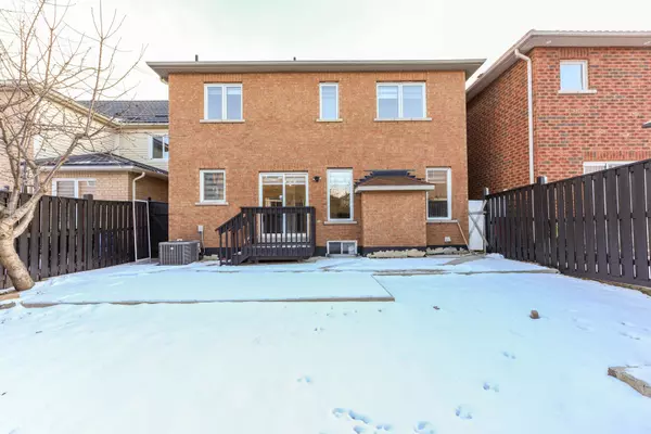 Brampton, ON L6P 2M1,54 Beresford CRES